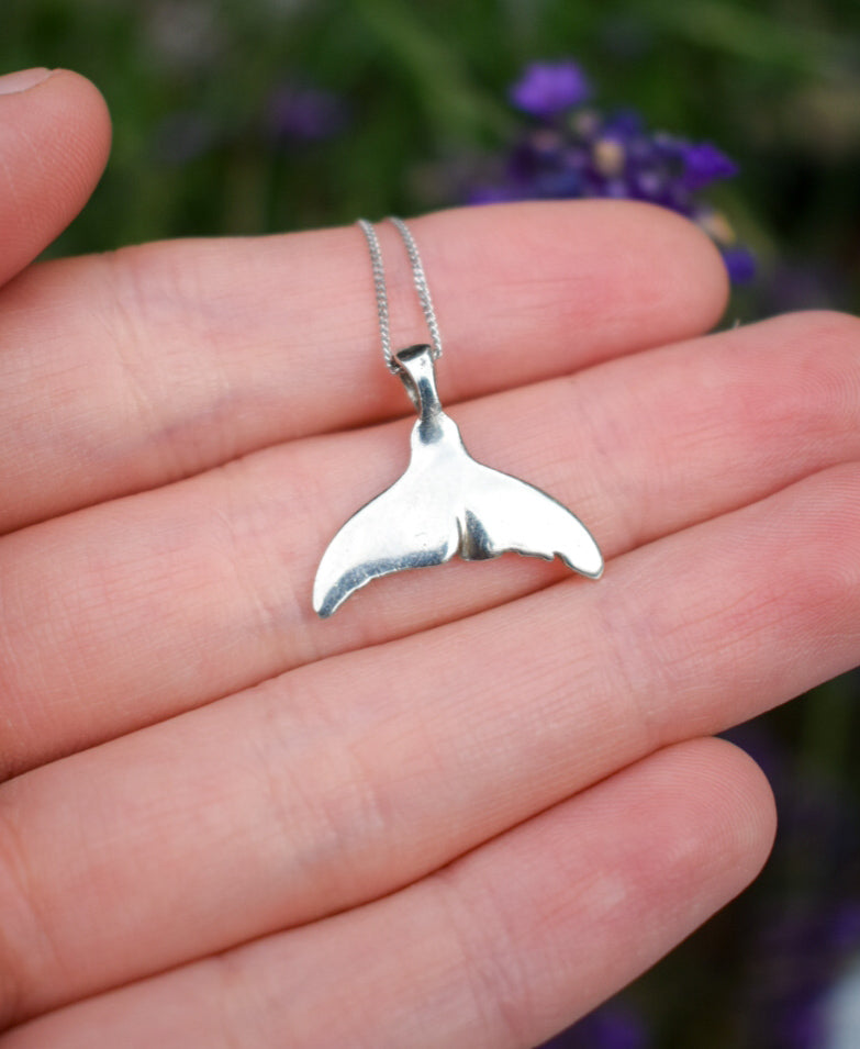 Tail Necklace