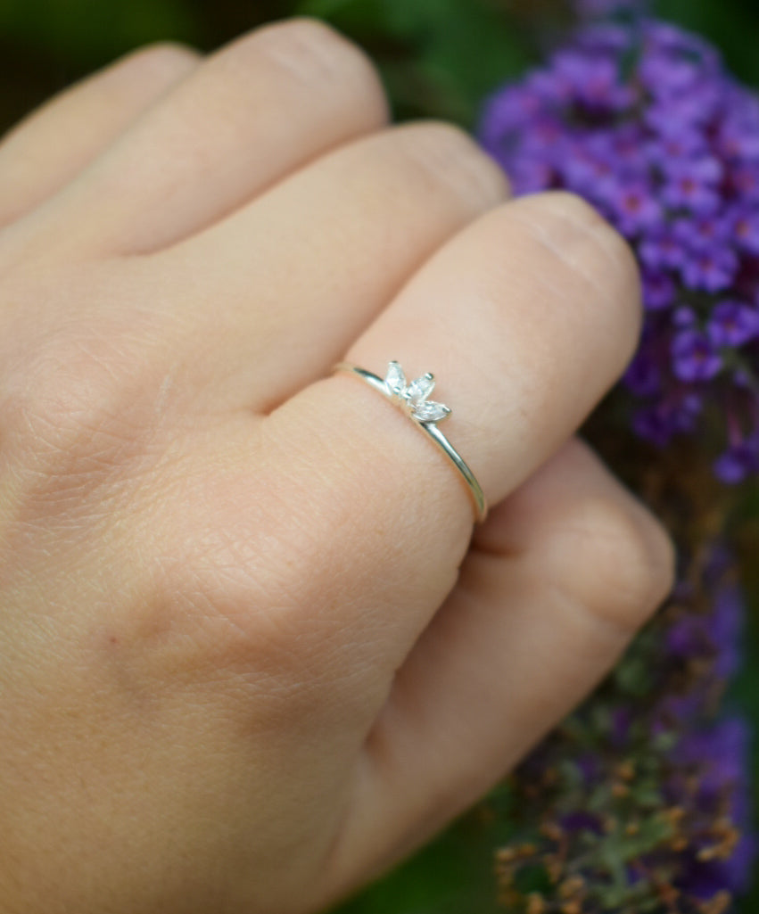 Silver Diamante Style Ring Size M
