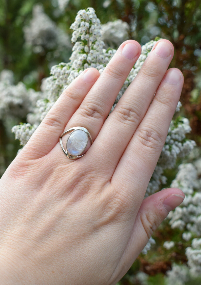 Sterling Silver Moonstone Ring Size K
