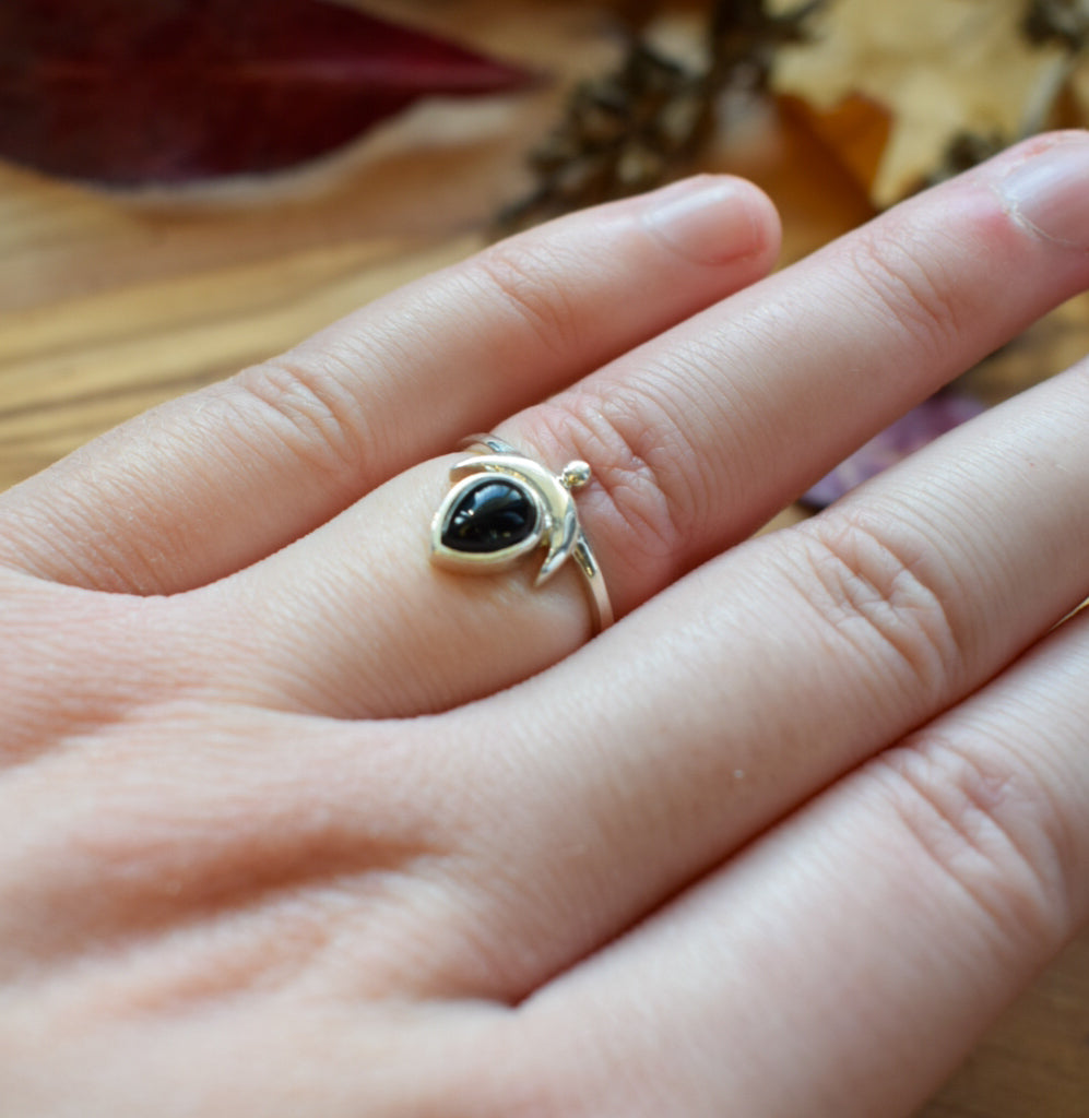 Black Moon Ring