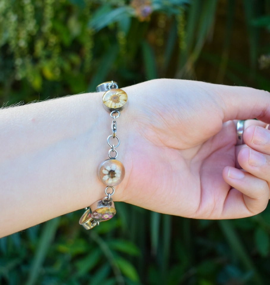 Floral Resin Bracelet