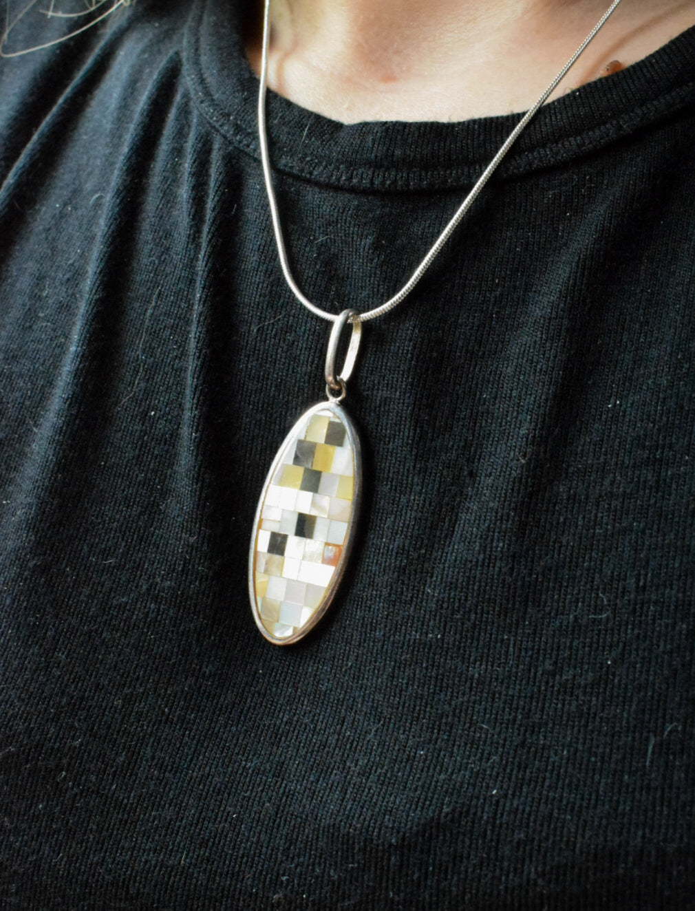 Vintage Mother Of Pearl Necklace