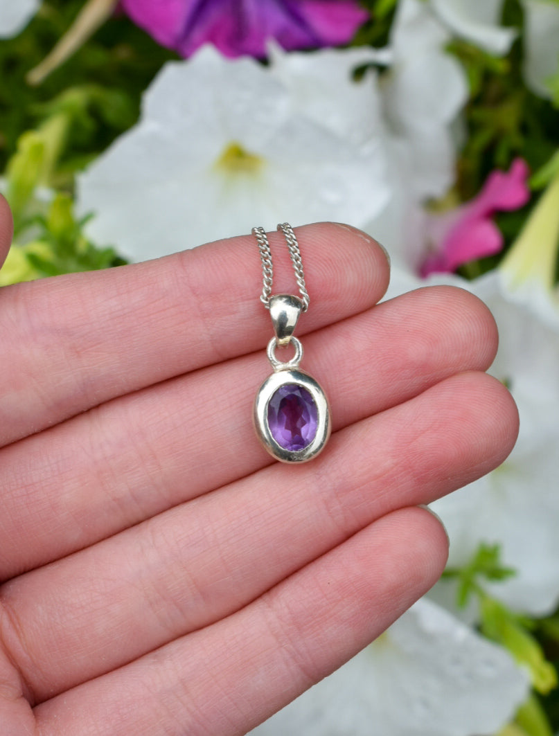 Dainty Amethyst Necklace