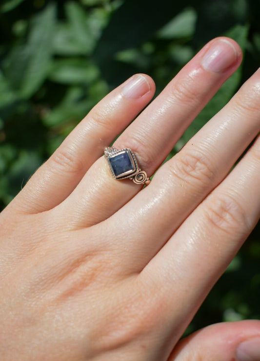 Sterling Silver Blue Stone Ring Size H