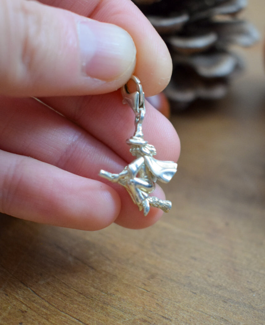 Witch Necklace