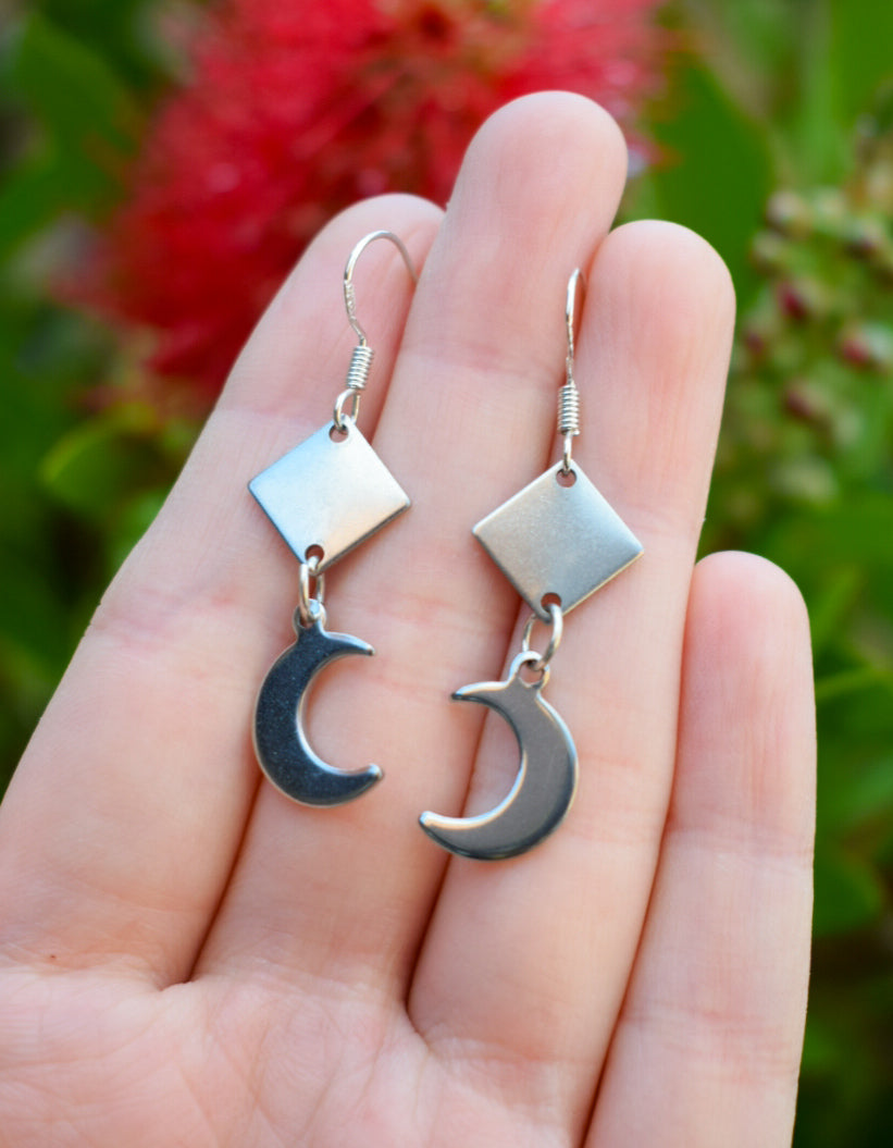 Diamond Shaped Moon Earrings