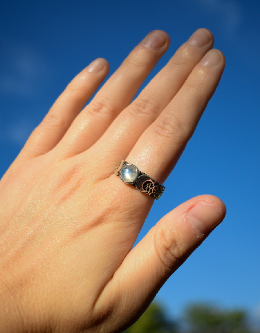 Triple Moon Moonstone Ring Size Q