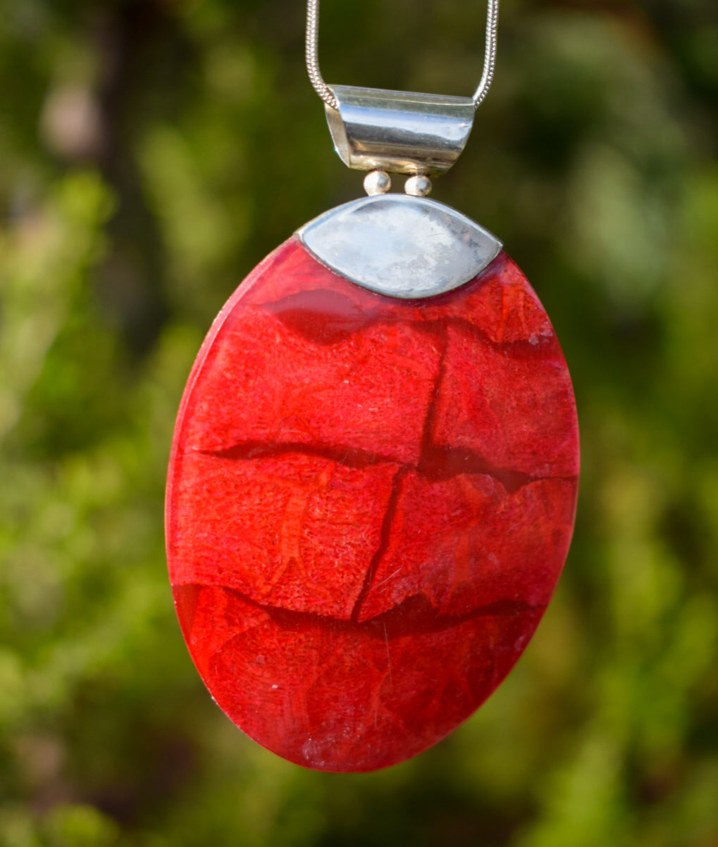 Red Shell Necklace