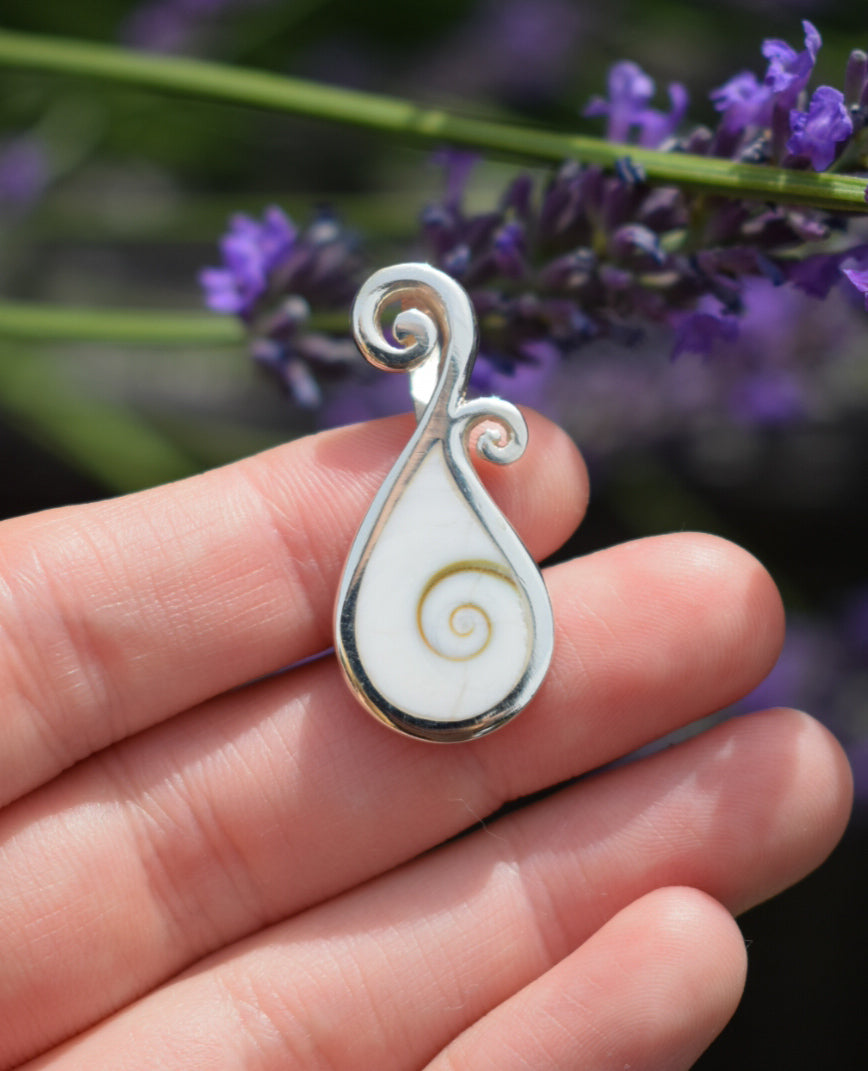 Shell Necklace