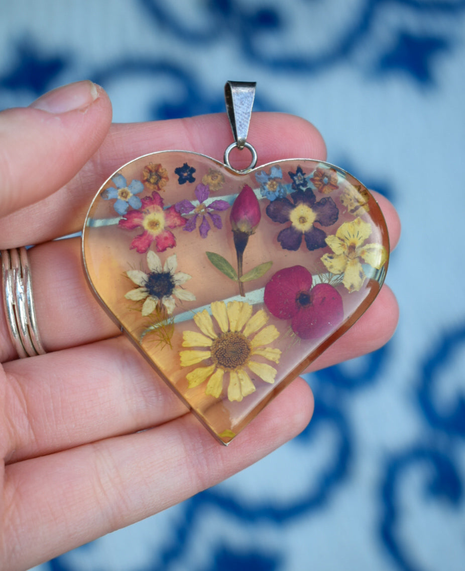 Floral Resin Heart Neckace