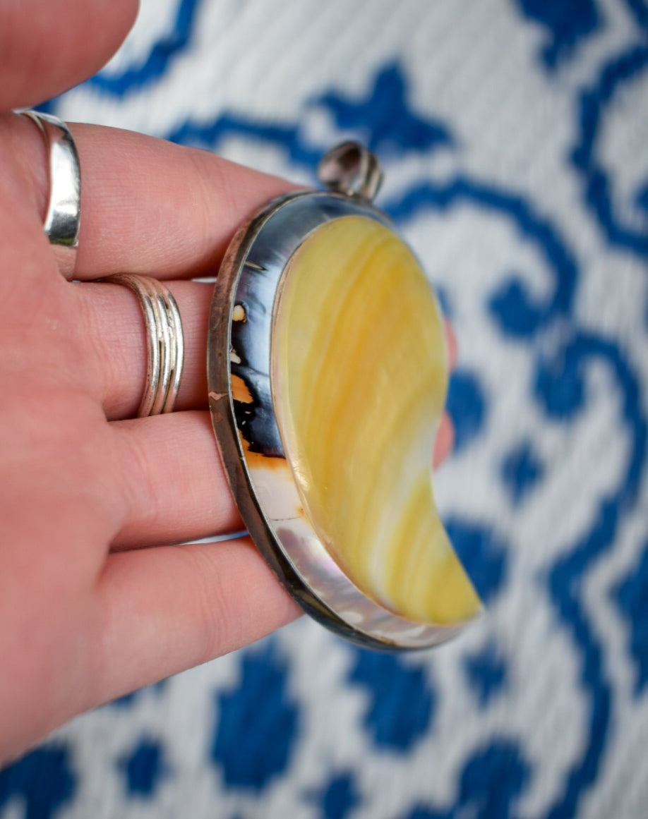 Mother Of Pearl and Shell Necklace