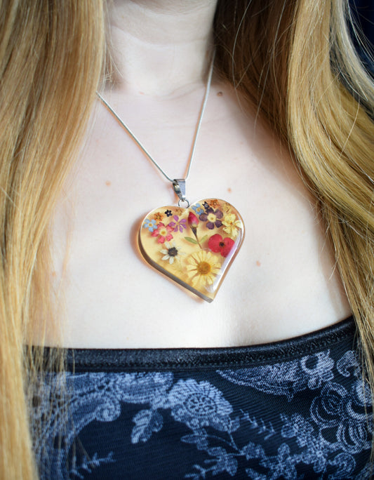 Floral Resin Heart Neckace