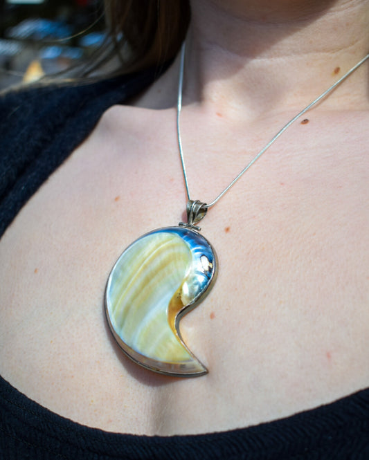 Mother Of Pearl and Shell Necklace