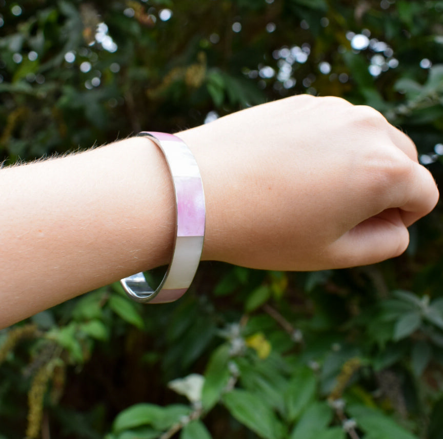 White and Pink Shell Bangle