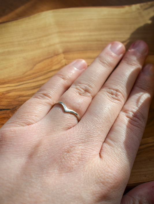 Wavy Ring