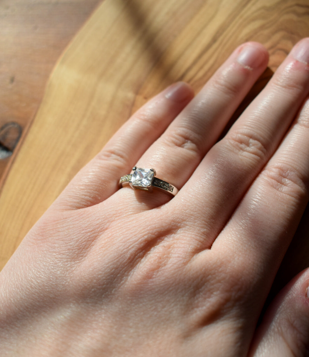 Diamanté Style Ring Size L