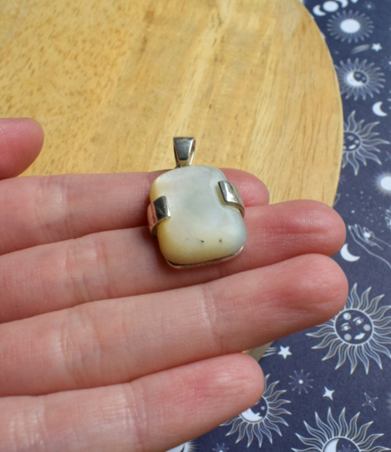 Mother of Pearl Necklace