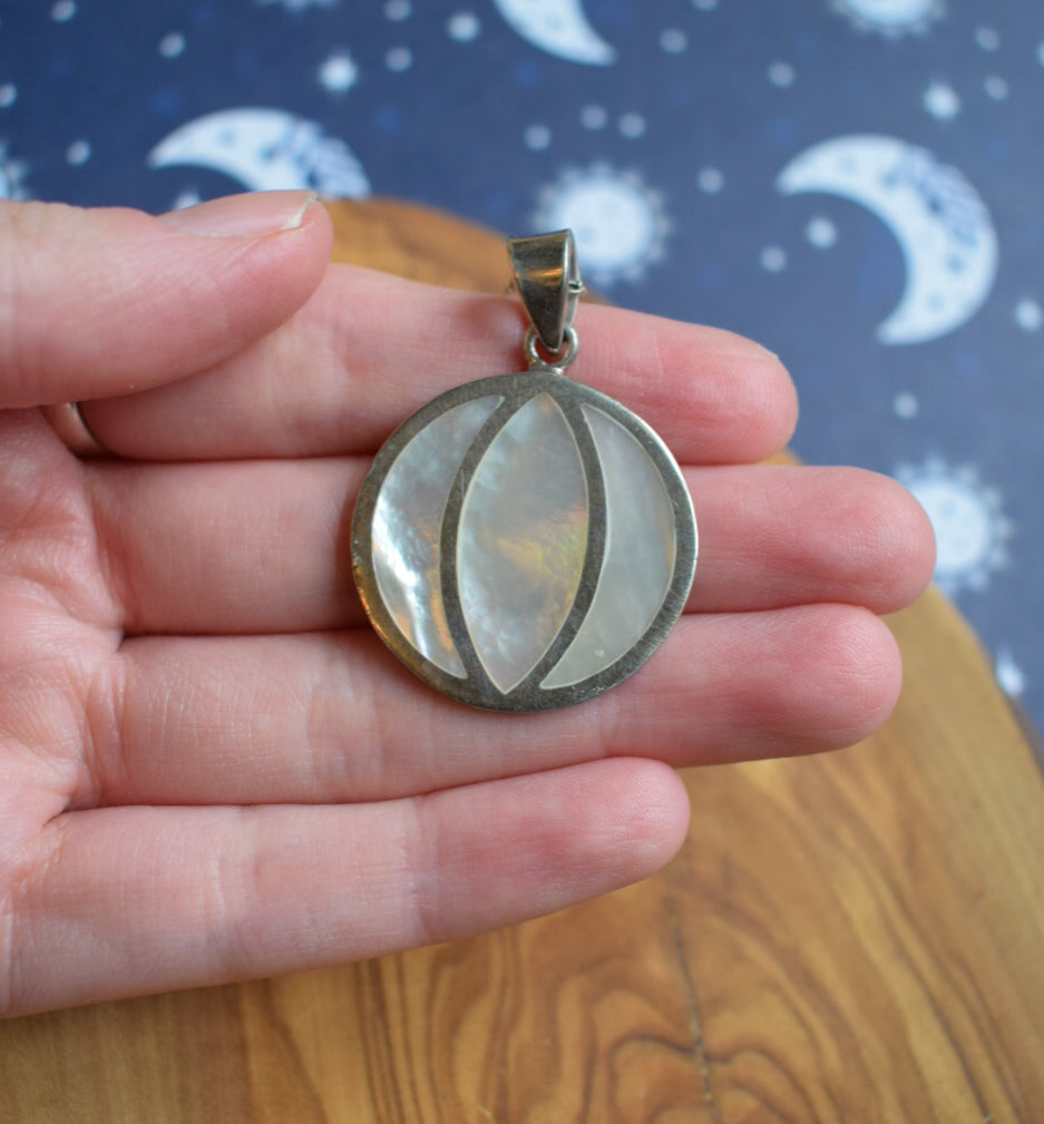 Mother of Pearl Necklace