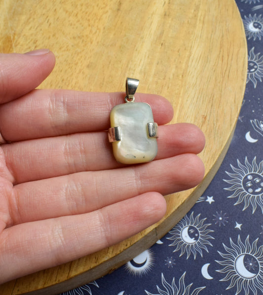 Mother of Pearl Necklace